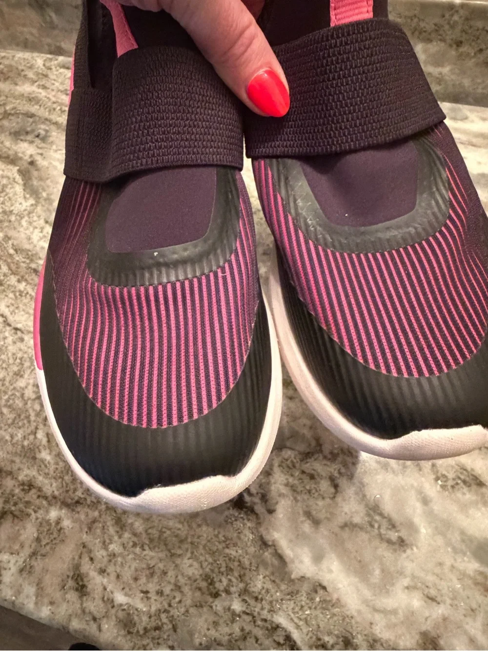 All in Motion Kids Pink Purple Slip On Athletic Sneakers Stretch Strap Size 6